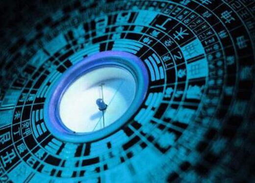 从革格八字 从革格八字