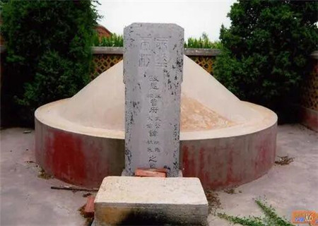 祖坟立碑的风水原则