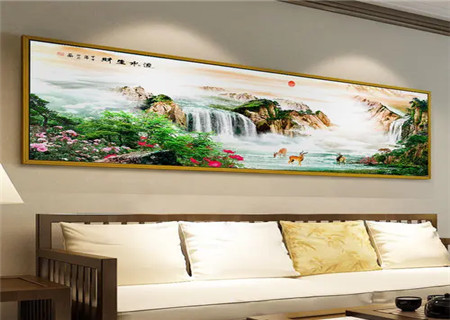 客厅挂什么画招财镇宅 客厅挂什么画招财镇宅