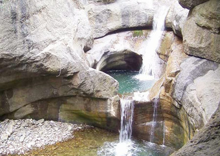 泉中水命什么意思 泉中水命什么意思