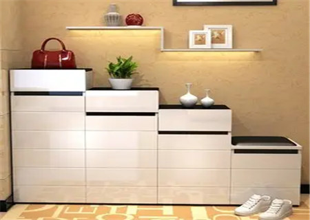 门口鞋柜上放什么摆件好