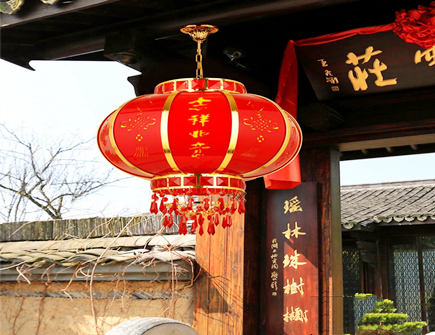 大门挂灯笼的风水讲究