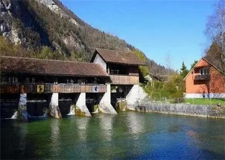 房子附近有水好不好 房子附近有水好不好