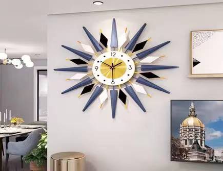 客厅挂钟有讲究吗