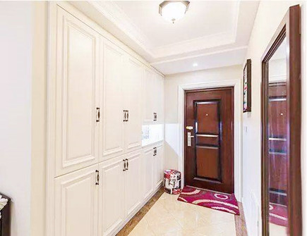 衣柜朝向哪个方向好