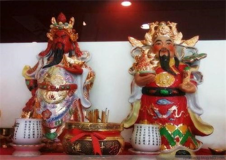 家中供奉财神爷有什么讲究 家中供奉财神爷有什么讲究