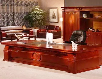 老板桌摆放什么位置最好