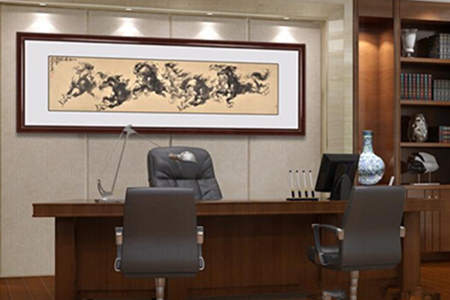 办公桌后面挂什么字画风水好