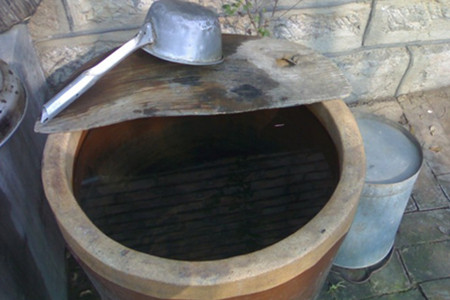 水缸放在家门口风水好吗