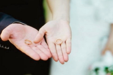 容易嫁优秀男人的女人八字