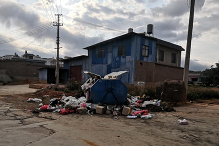 门前有垃圾堆影响风水