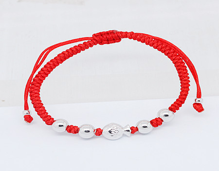 2023年属龙犯太岁佩戴红绳可以吗？