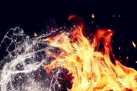 八字火旺土燥得水滋润好吗？