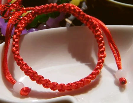 2023年属蛇可以戴红绳吗？