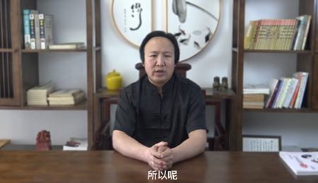 家里的钟表挂哪个方位风水好？