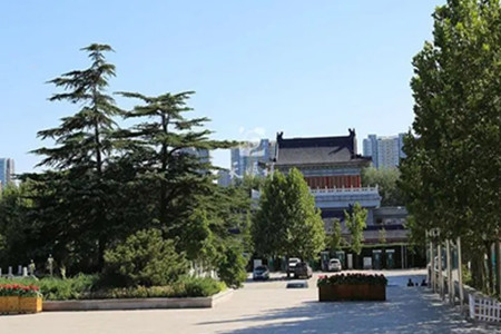 八宝山风水怎么样