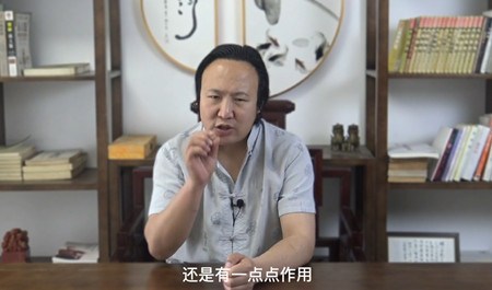 客厅里挂什么画风水好呢?