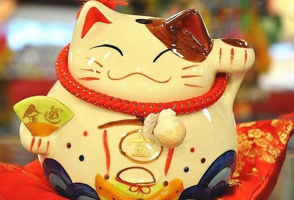 招财猫摆件的风水讲究