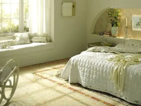 卧室床朝向吉凶