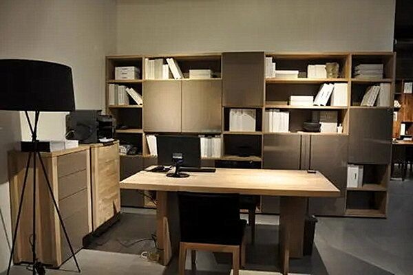 书桌的选择与摆放风水