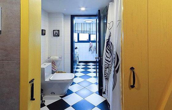 卫生间门对着大门的影响