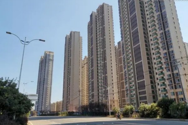 一排楼房最边上的一栋楼房子能选吗?