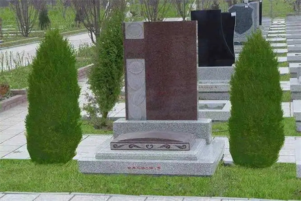 墓地种树必知风水讲究