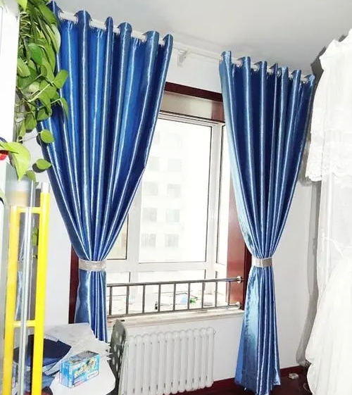 客厅窗帘风水最旺的颜色是什么?