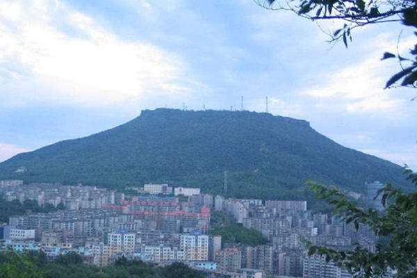 风水中的土星山形状是什么？