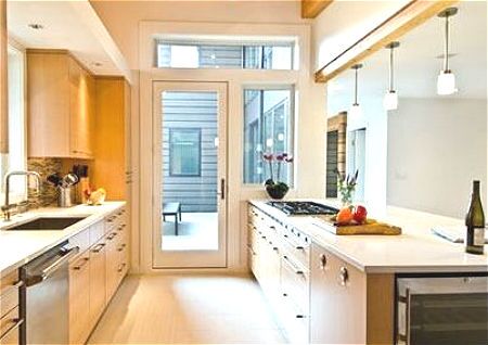 大门正对灶台好吗