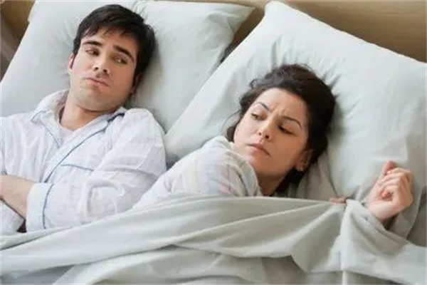 风流好色的八字特征