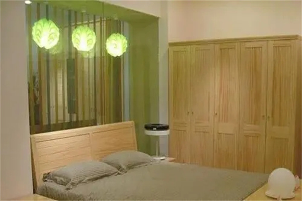 ​夫妻感情比较好的卧室风水