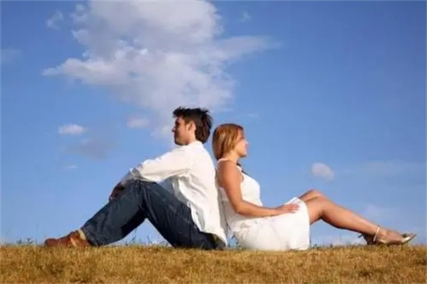 八字断婚姻夫妻