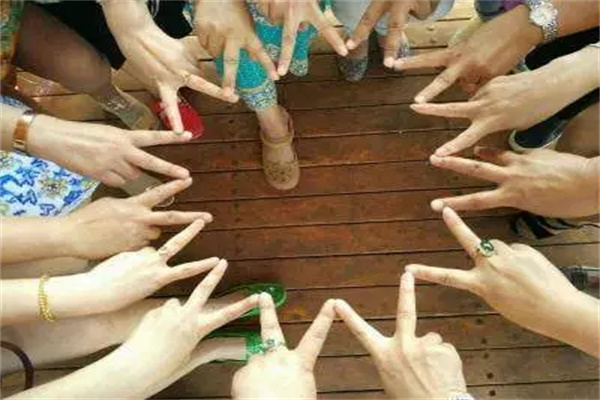 比劫为用的八字特征